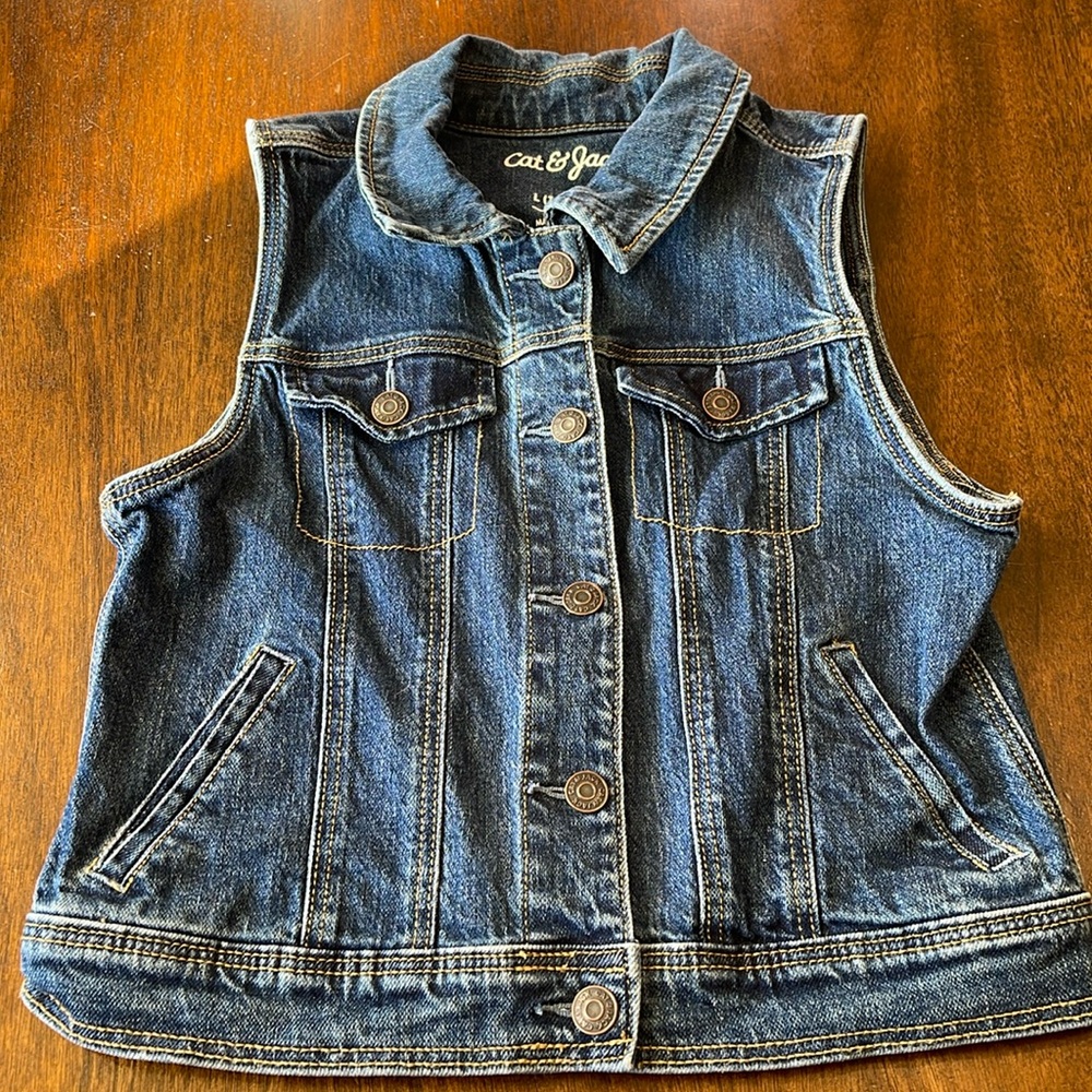 Cat & Jack Dark Blue Jean Denim Vest size L 10/12 EUC